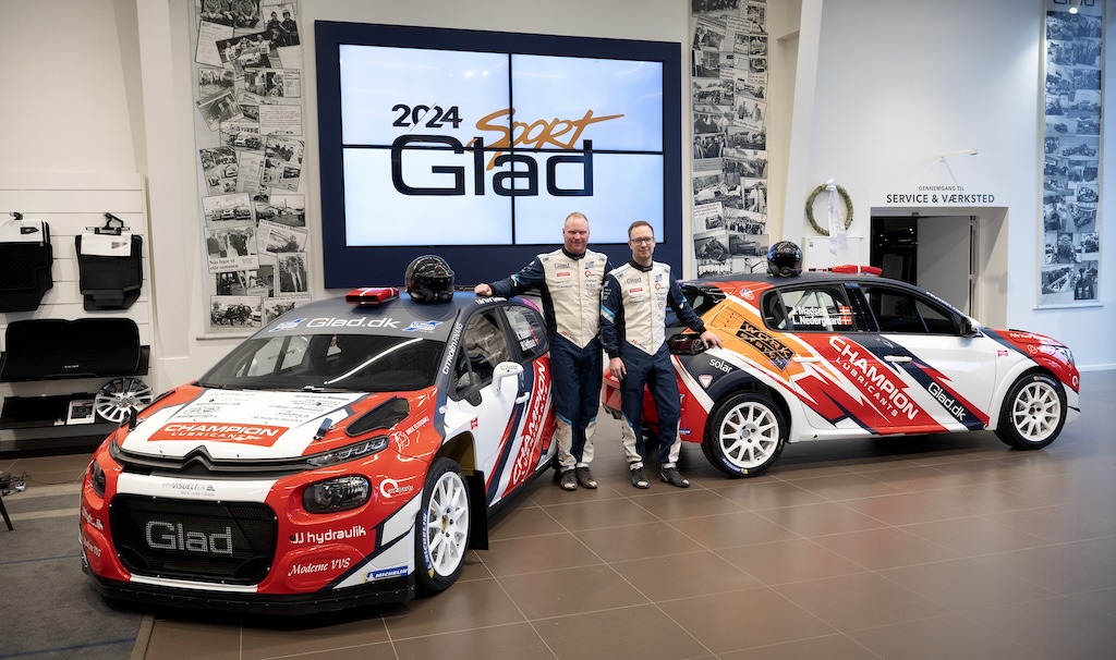 Kenneth Madsen og Jacob Madsen skal i 2024 deltage i to forskellige rallyprogrammer i henholdsvis ind- og udland.
(Foto: TV Kalundborg)